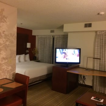 Residence Inn Waco - Living room - Hotels Near Me - Waco, Texas Residence Inn Waco - Living room - Hotels Near Me - Waco, Texas