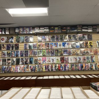 DJ's Universal Comics - Comic Books Near Me - Studio City, California