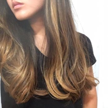 HC Studio - Shout out to Lindsey for my amazing trim/long layers! - Hair Salons Near Me - Brookline, Massachusetts