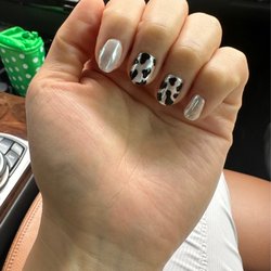 Pearl Nail Bar - Cow print nails by Ria