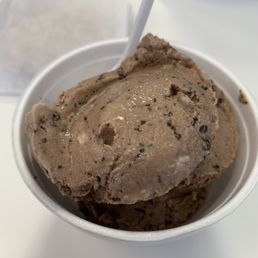 Single Scoop Double Chocolate Malted Crunch Ice Cream - malt balls were chewy though. Eek! Single Scoop Double Chocolate Malted Crunch Ice Cream - malt balls were chewy though. Eek!