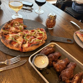 Yellow River Tap & Eatery - Artisan Supreme Pizza and Smoked Wings - Pizza Near Me - Plymouth, Indiana Yellow River Tap & Eatery - Artisan Supreme Pizza and Smoked Wings - Pizza Near Me - Plymouth, Indiana