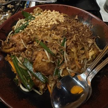 P.F. Chang's - GF Pad Thai (with chicken & shrimp) - Chinese Near Me - Jacksonville, Florida