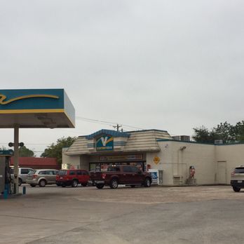 Circle K - Busy - Gas Stations Near Me - La Marque, Texas Circle K - Busy - Gas Stations Near Me - La Marque, Texas