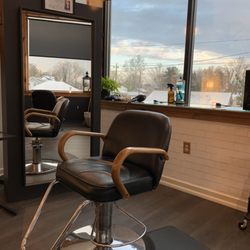 Pearl Hair Studio - Styling station
