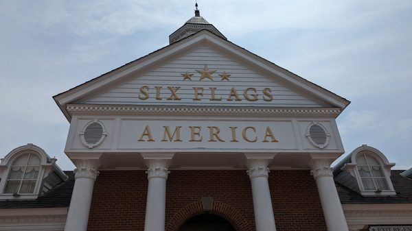 Six Flags America by null