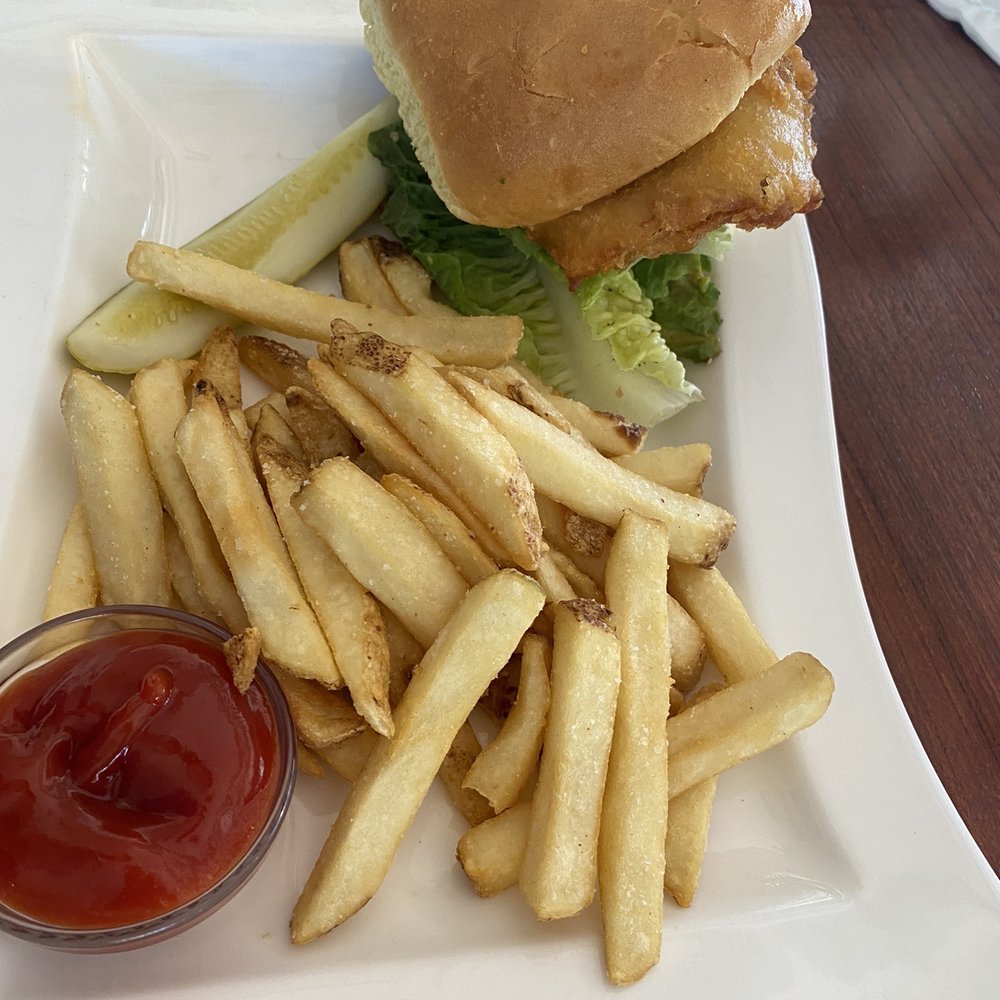 Number 3 Restaurant - Fishwich - New American Near Me - Kohala Coast, Hawaii