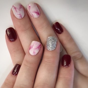 Kosmo Nail Bar - SNS manicure - Nail Salons Near Me - Mclean, Virginia