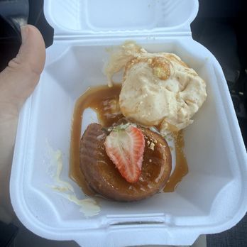 Collado’s Cuban Cuisine - Lava cake Dulce de Leche - Cuban Near Me - Cape Coral, Florida Collado’s Cuban Cuisine - Lava cake Dulce de Leche - Cuban Near Me - Cape Coral, Florida