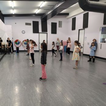 Star Dance Center - Performing Arts Near Me - Newhall, California