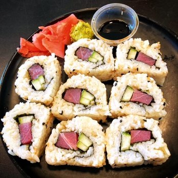 Amaz Thai Cafe & Bistro - Tuna Roll - Thai Near Me - Norfolk, Virginia
