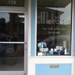 Salon Melrose - This is the front of the Salon!
