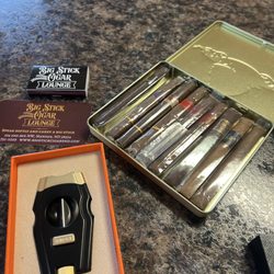 Big Stick Cigar Lounge - 10 cigarillos + case for $25