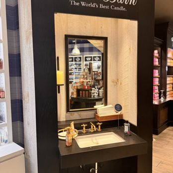 Bath & Body Works - Cosmetics & Beauty Supply Near Me - East Rutherford, New Jersey Bath & Body Works - Cosmetics & Beauty Supply Near Me - East Rutherford, New Jersey