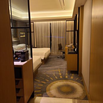 Hilton Manila - Room 1110 - Hotels Near Me - Pasay, NCR