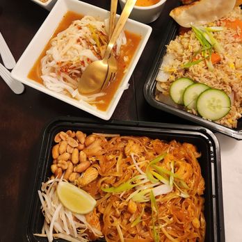 Meyou - Pad thai, fried rice, Tom yum noodle soup, potstickers - Thai Near Me - Webster Groves, Missouri Meyou - Pad thai, fried rice, Tom yum noodle soup, potstickers - Thai Near Me - Webster Groves, Missouri