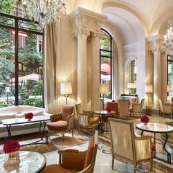 La Galerie - Hôtel Plaza Athénée, La Galerie, Paris.