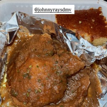Johnny Ray's Sultry Soul Food - Pork chops in gravy - Soul Food Near Me - Silver Spring, Maryland Johnny Ray's Sultry Soul Food - Pork chops in gravy - Soul Food Near Me - Silver Spring, Maryland