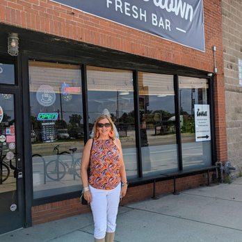 Summertown Fresh Bar - Juice Bars & Smoothies Near Me - Detroit, Michigan