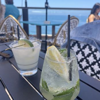 The Rooftop Lounge - Lounges Near Me - Laguna Beach, California The Rooftop Lounge - Lounges Near Me - Laguna Beach, California