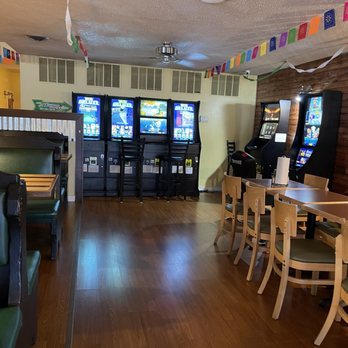 Ugles Bar & Restaurant - Dining room - Mexican Near Me - Lake Ozark, Missouri Ugles Bar & Restaurant - Dining room - Mexican Near Me - Lake Ozark, Missouri