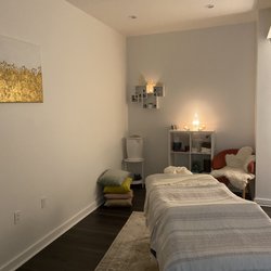 Minimoon Massage Studio