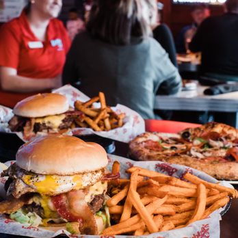 Bubba's 33 - Sports Bars Near Me - Goodyear, Arizona