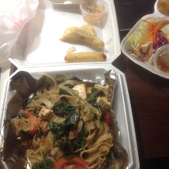 Red Curry Vegan Kitchen - Spicy noodles - Vegan Near Me - Flagstaff, Arizona