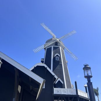 Windmill Food Hall - Food Court Near Me - Carlsbad, California Windmill Food Hall - Food Court Near Me - Carlsbad, California