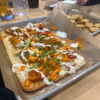 Buffalo Wild Wings - Buffalo Boneless Bar Pizza - American Near Me - Cheyenne, Wyoming Buffalo Wild Wings - Buffalo Boneless Bar Pizza - American Near Me - Cheyenne, Wyoming