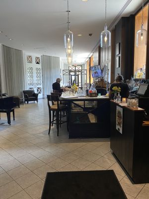 Vincenzo's by null