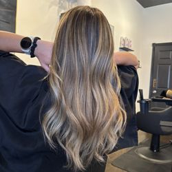 Wild Flowers Salon