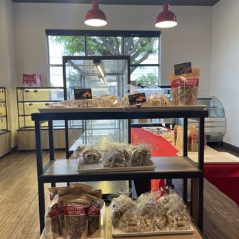 85°C Bakery Cafe-Torrance - More bread - Bakeries Near Me - Torrance, California 85°C Bakery Cafe-Torrance - More bread - Bakeries Near Me - Torrance, California