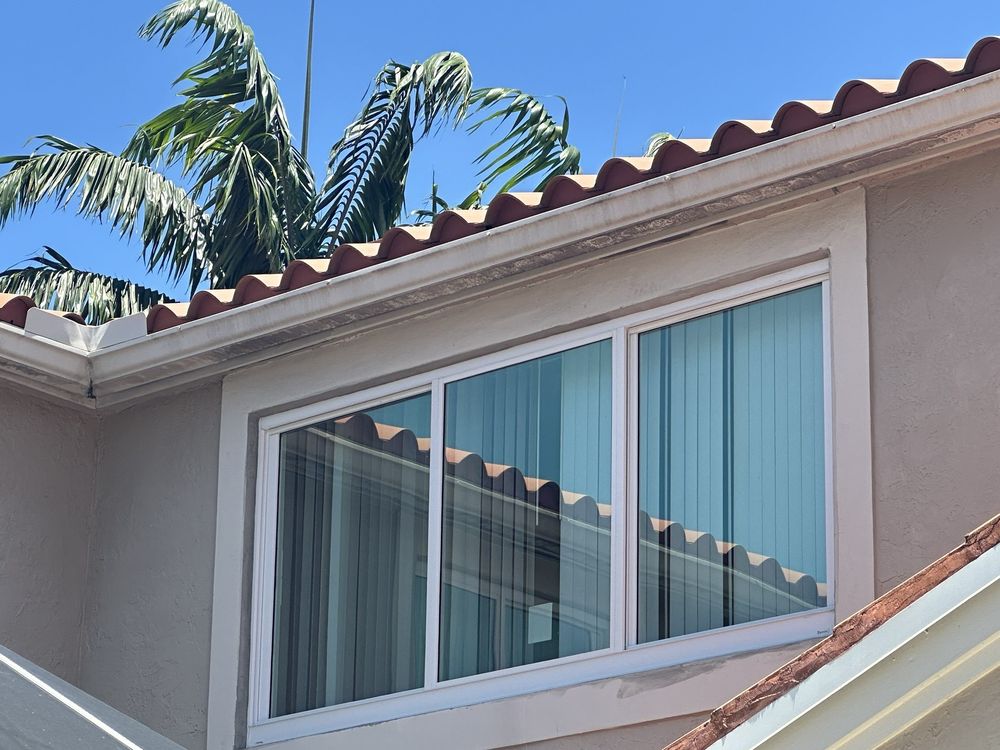 Slide of USA Windows and Doors