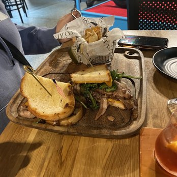 Dakotas - Grilled cheese brisket sandwiches - Whiskey Bars Near Me - Yorkville, Illinois