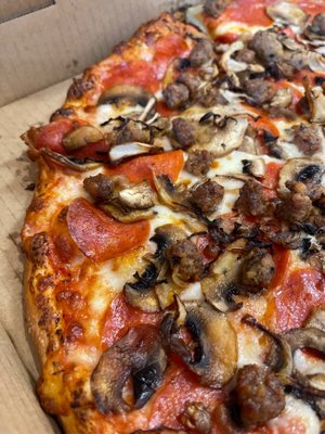 Vinny's Pizza by null