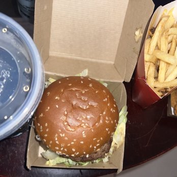 McDonald's - Big Mac Meal no pickles no onions with a coke 4 piece nuggets - Fast Food Near Me - Springfield Gardens, New York McDonald's - Big Mac Meal no pickles no onions with a coke 4 piece nuggets - Fast Food Near Me - Springfield Gardens, New York