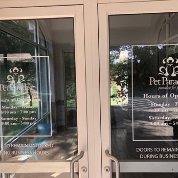 Pet Paradise Lake Norman - Entrance - Pet Groomers Near Me - Huntersville, North Carolina Pet Paradise Lake Norman - Entrance - Pet Groomers Near Me - Huntersville, North Carolina