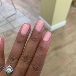 Columbiana Nails And Spa - This is shameful