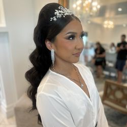 The Videre Estate - Bridal waves for my luxury bride