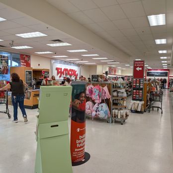 TJ Maxx - Checkout - Department Stores Near Me - Westwood, New Jersey TJ Maxx - Checkout - Department Stores Near Me - Westwood, New Jersey
