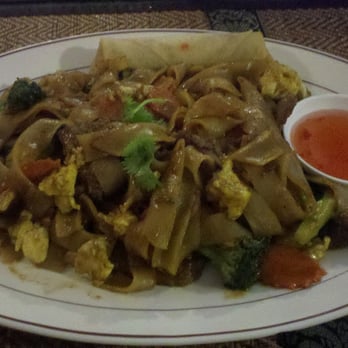 Thai Station - Beef pad see ew lunch special - Thai Near Me - Fort Collins, Colorado Thai Station - Beef pad see ew lunch special - Thai Near Me - Fort Collins, Colorado