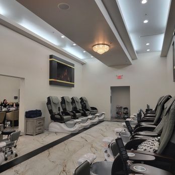 Culebra Nail Bar - Feet Stations.... - Nail Salons Near Me - San Antonio, Texas Culebra Nail Bar - Feet Stations.... - Nail Salons Near Me - San Antonio, Texas