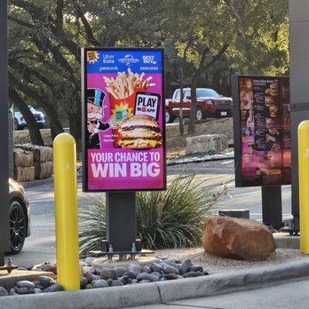 McDonald's - Drive thru view - Fast Food Near Me - Austin, Texas