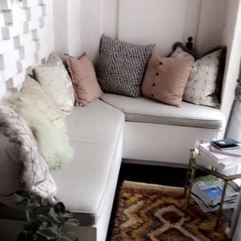 Toccare - Cute nook to relax and wait if you have multiple appointments. - Day Spas Near Me - Charlotte, North Carolina