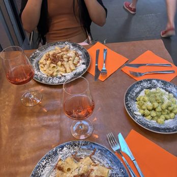 Carbonara and tiramisu