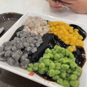 Blackball Taiwanese Dessert - Taiwanese Near Me - Vancouver, British Columbia