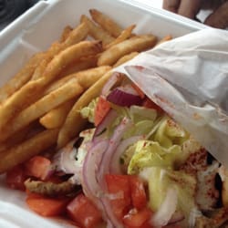 Mr. Gyros & Burgers - Sandwhich and fries