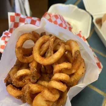 Burger Bun - Curly fries - Burgers Near Me - Glendale, California Burger Bun - Curly fries - Burgers Near Me - Glendale, California