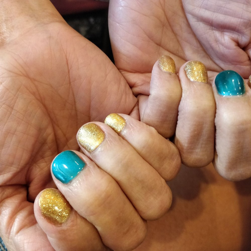 LV Nails & Spa - Cateye shellac is pretty cool! - Waxing Near Me - Kirkland, Washington LV Nails & Spa - Cateye shellac is pretty cool! - Waxing Near Me - Kirkland, Washington